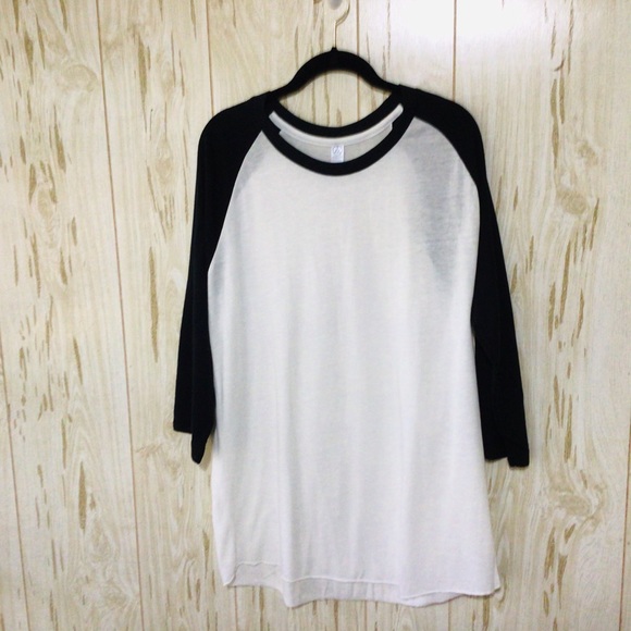 NWOT Alternative Black & White Baseball Tee XL - Picture 3 of 6